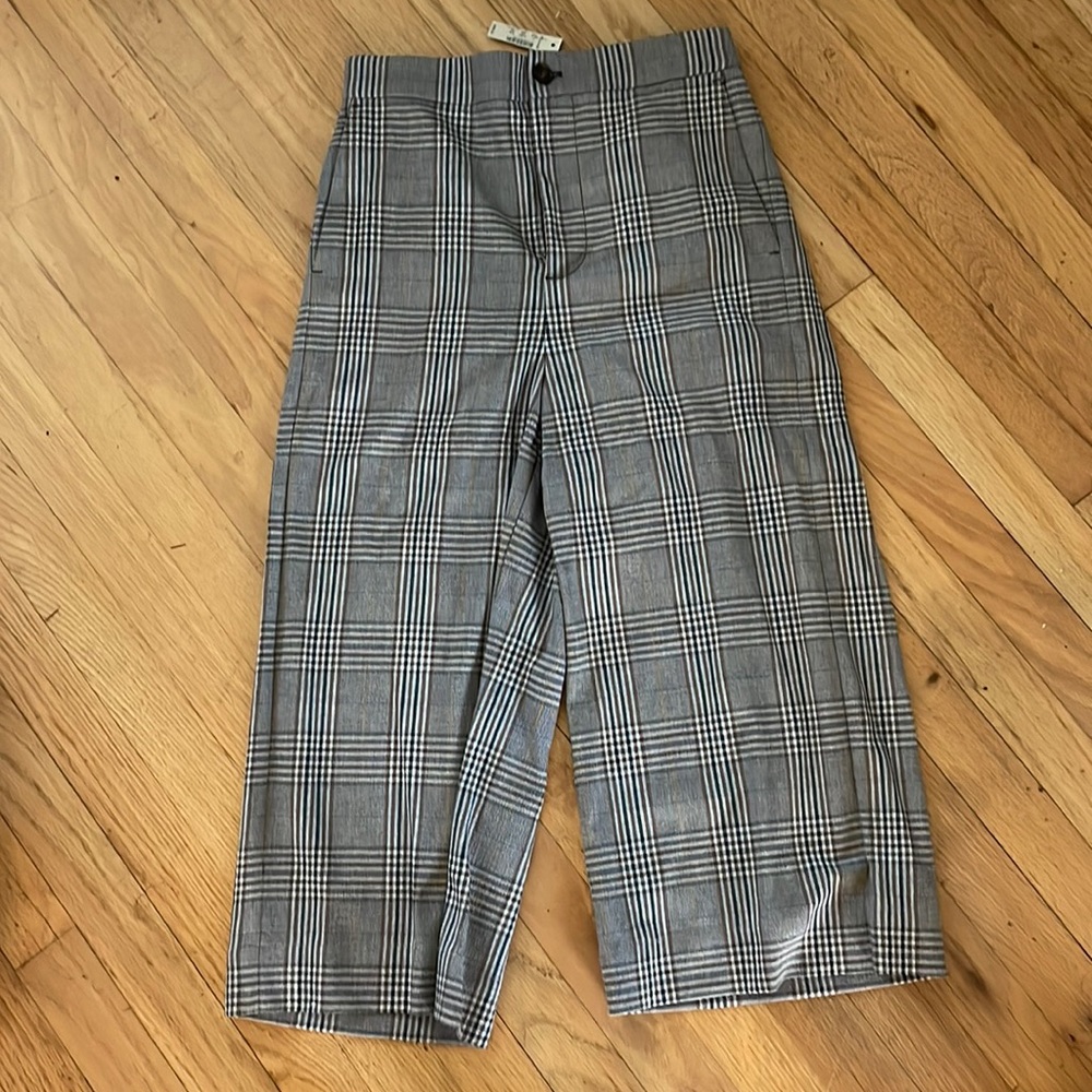 NWT Small Madewell cropped plaid pants. Size small